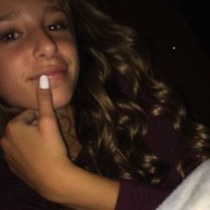 Meet your Posher, Kenzie