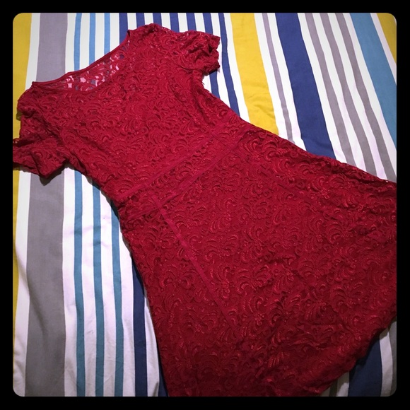 Red lace Laundry dress FINAL PRICE