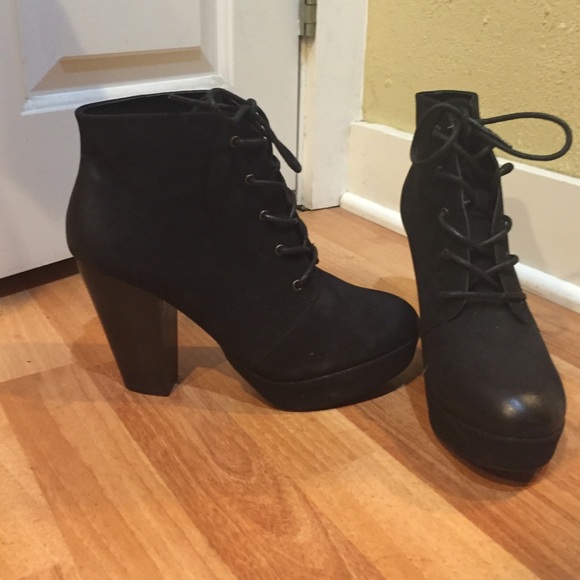 Heeled platform booties