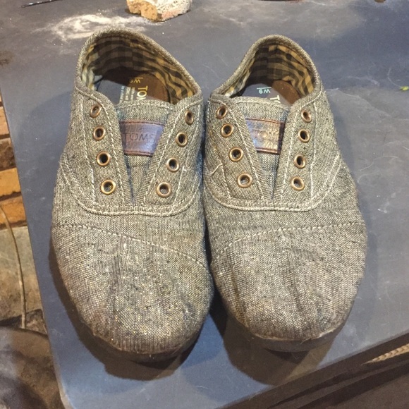 Toms women's slip ons