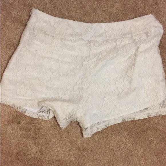 Shorts - Picture 2 of 2
