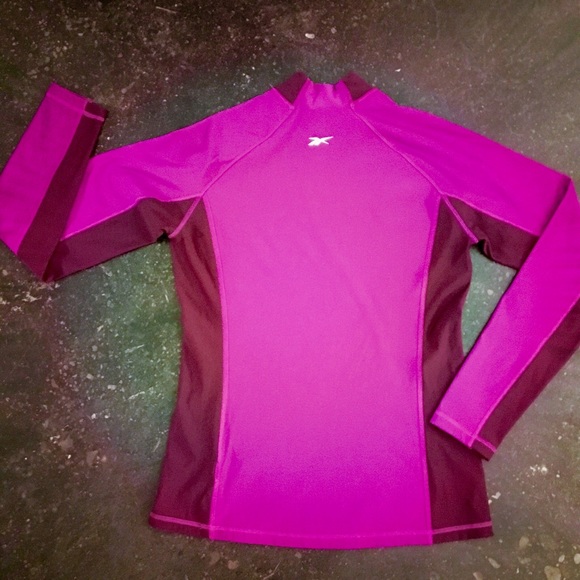 NWOT Reebok Play Dry Ladies Mock Turtleneck Med