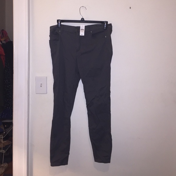 Loft sateen stretch 5 pocket legging NWT