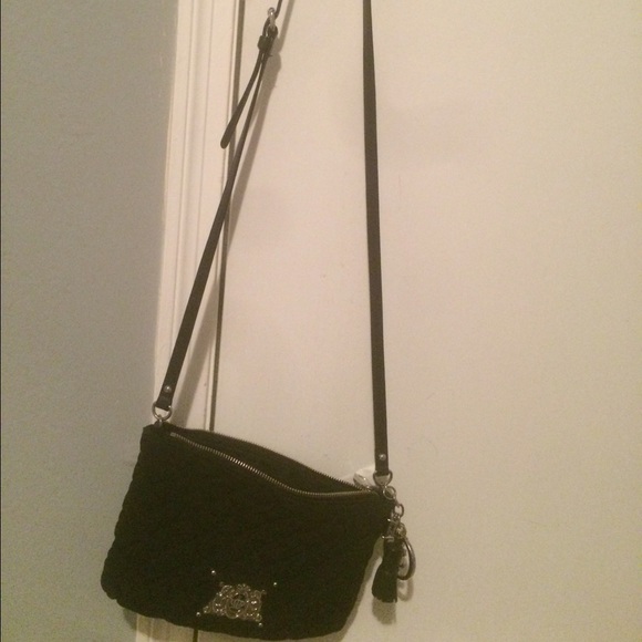 Black Juicy Couture quilted cross body purse