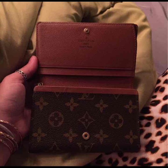 Louis vuitton wallet - Picture 2 of 4