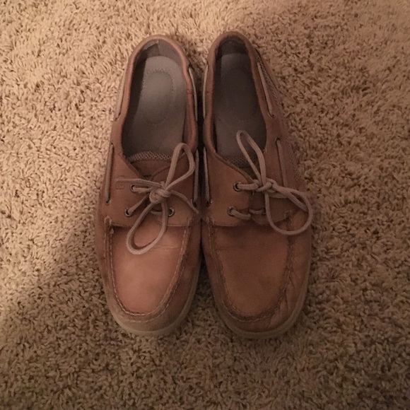 Sperry topsiders