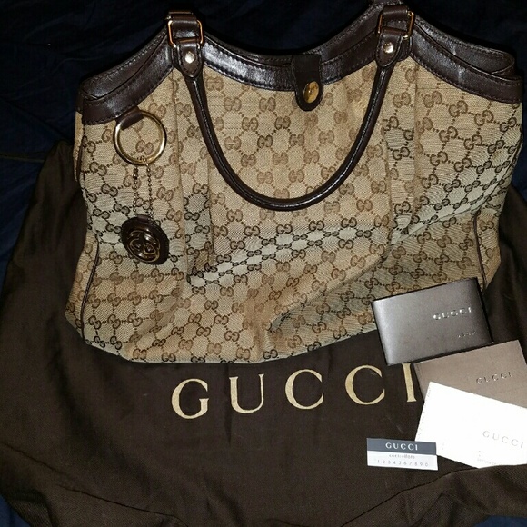 Gucci Sukey Large Shoulder Bag - Picture 2 of 8