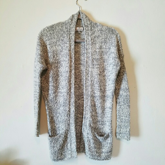 Aritzia Talula Lenox Cardigan