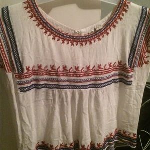 Forever 21 embroidered top