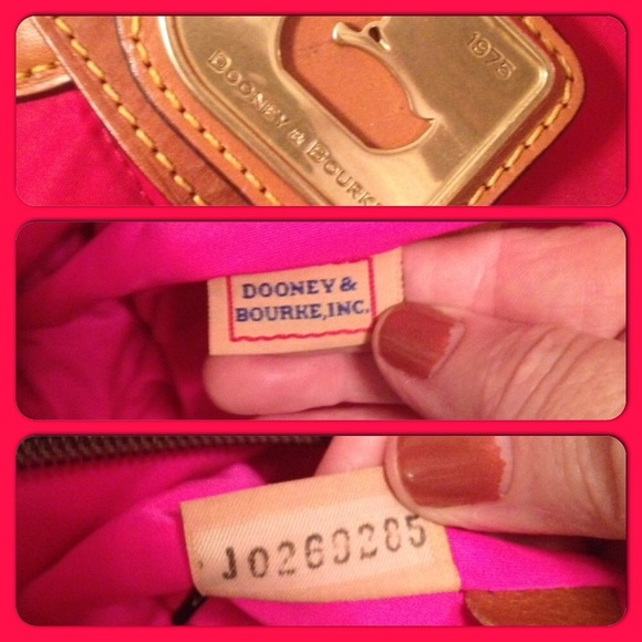 SOLD!!!πDooney & Bourke HUGE shoulder duffel F - Picture 4 of 4