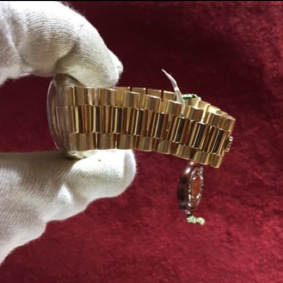 Rolex Day-Date (President) - Picture 3 of 3