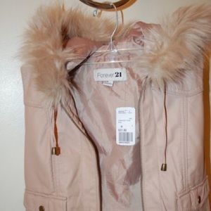 Forever 21 jacket with no sleeves