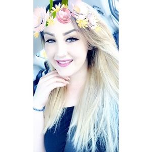 Meet your Posher, Brittnee