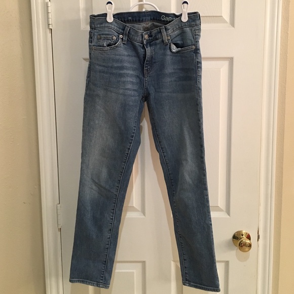 GAP BOYFRIEND JEANS