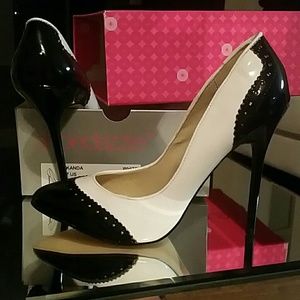 Kanda high heels from Shoe Dazzle