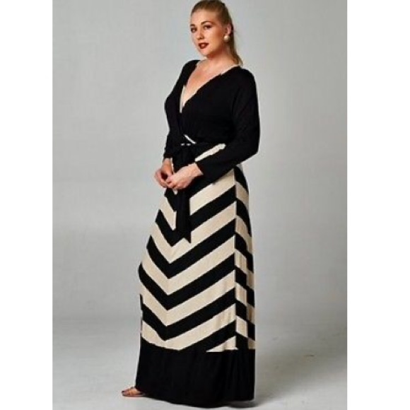 SOLD OUT - Picture 4 of 4