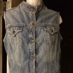 Levi Jean vest large