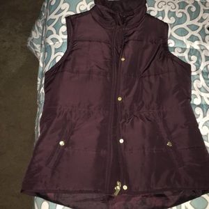 Burgundy Puffer Vest XL