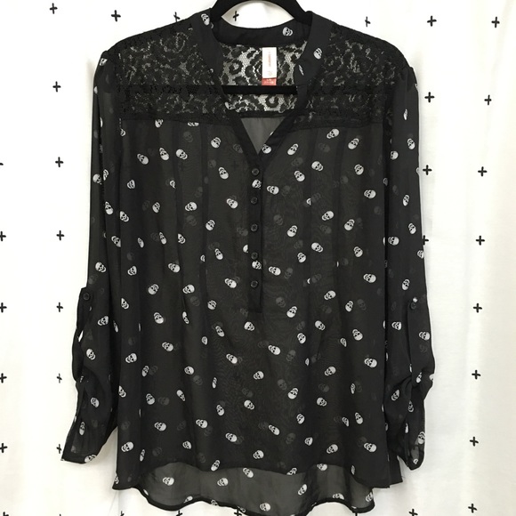 Sheer black skull print top