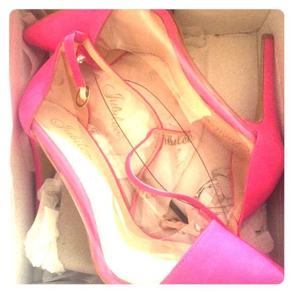 NWOT Jubilee d'orsay pumps