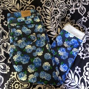 abercrombie & fitch floral skinny pants