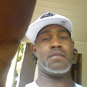 Meet your Posher, Dennis