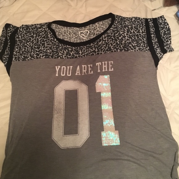 Aeropostale tee