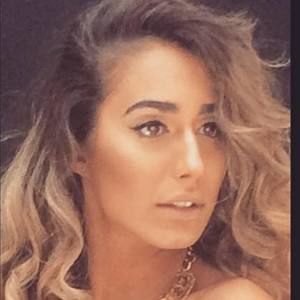 Meet your Posher, Sarit