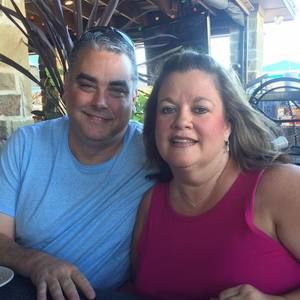 Meet your Posher, Dionne