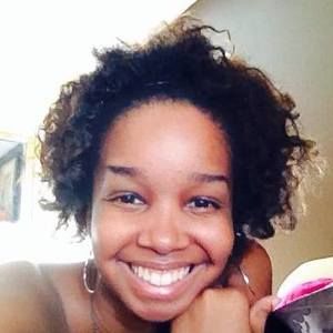 Meet your Posher, Kellie