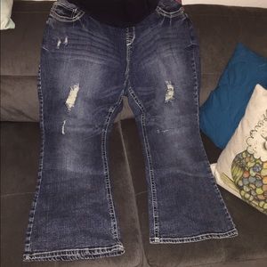 Plus size maternity jeans