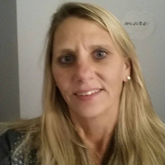 Meet your Posher, Cheryl