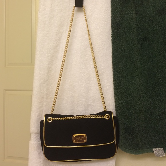 Mk purses - Picture 3 of 3