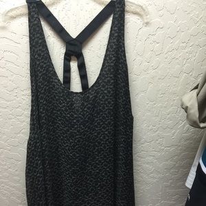 Sleek tank top