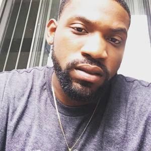 Meet your Posher, Larry