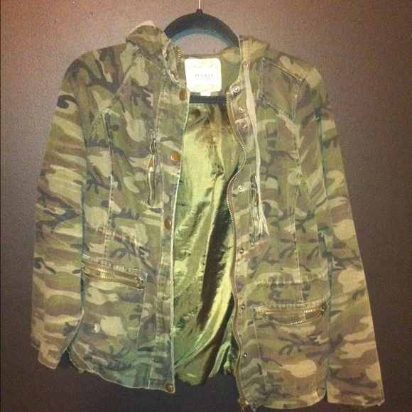 WOW ARMY JACKET