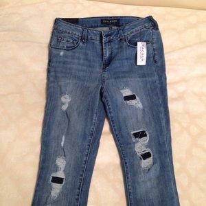 Bullhead Denim Vintage Rip and Repair Skinny Jeans