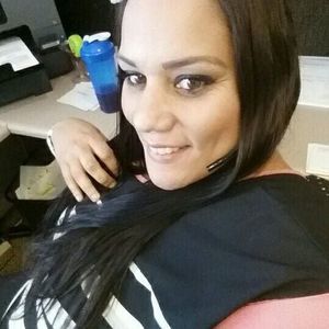 Meet your Posher, Cassandra