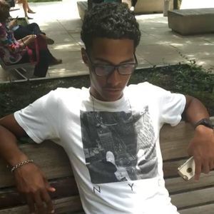 Meet your Posher, Marcos