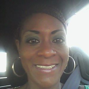 Meet your Posher, Shelly