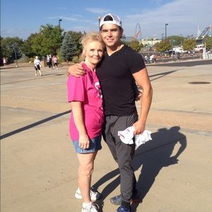 Meet your Posher, Lisa