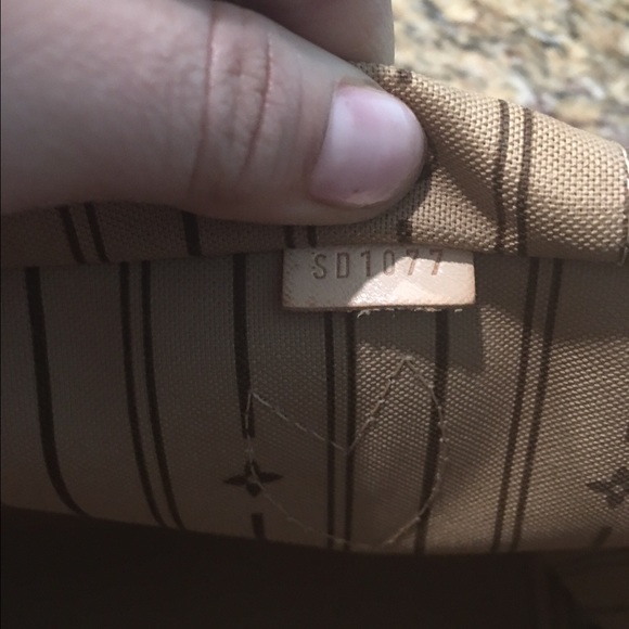 Make an offer Louis Vuitton Neverfull pm - Picture 3 of 3