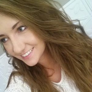 Meet your Posher, Alexandra