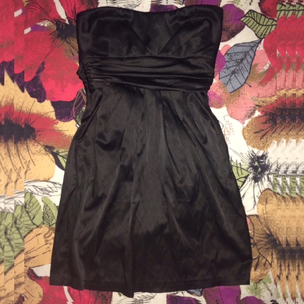 Black Strapless Dress