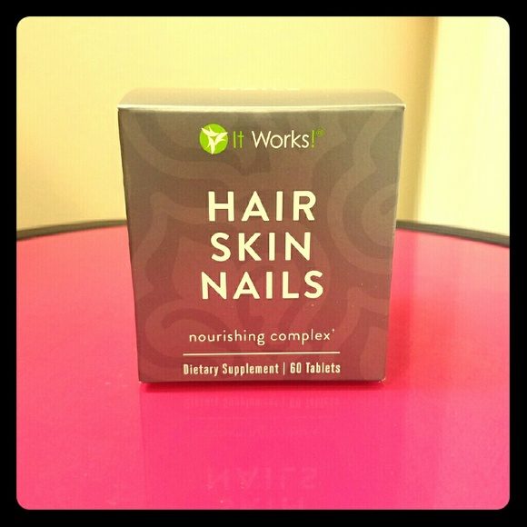 it Works Hair Skin and Nails