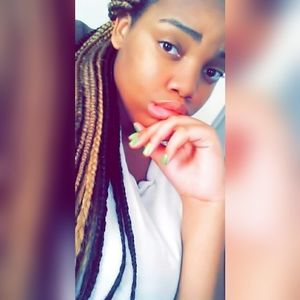 Meet your Posher, Jamiia