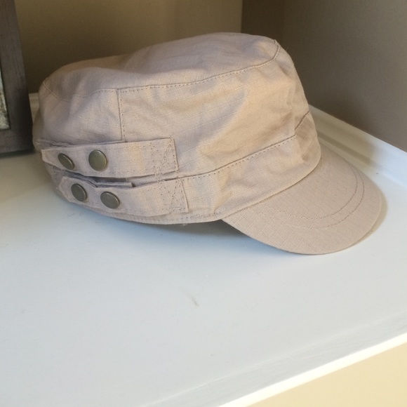 Military inspired hat