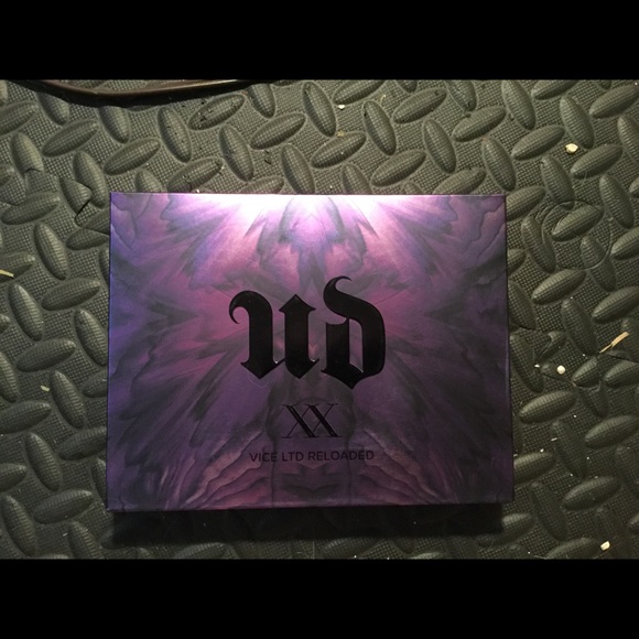 Urban Decay Vice Reloaded Final Price Drop!!