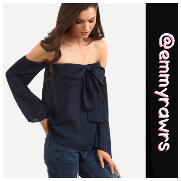 1 hr sale The JAX Navy Off Shoulder Bow Top - Picture 2 of 3