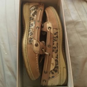Sperrys size 7.5
